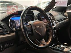 کرایسلەر 300